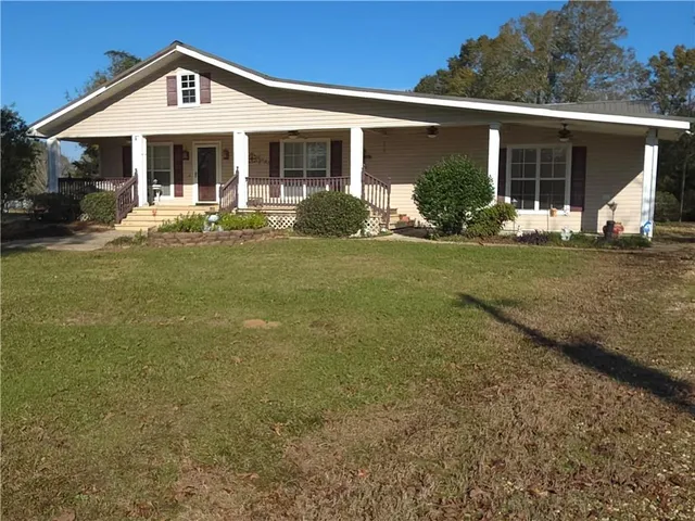 $295,000 | 21137 Highway 1057, Kentwood, LA 70444