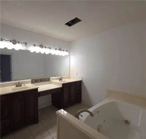 $295,000 | 21137 Highway 1057, Kentwood, LA 70444