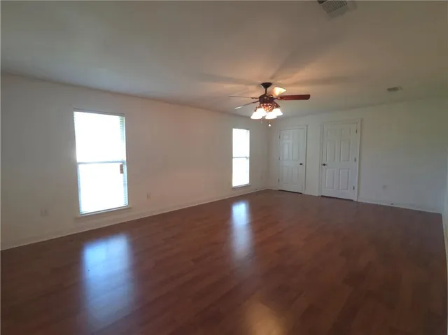 $295,000 | 21137 Highway 1057, Kentwood, LA 70444