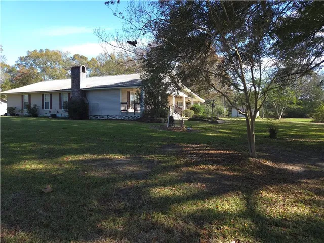 $295,000 | 21137 Highway 1057, Kentwood, LA 70444