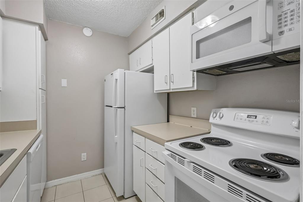 305 Wymore Road, Unit 208 Altamonte Springs, FL 32714 - Photo 17 of 29