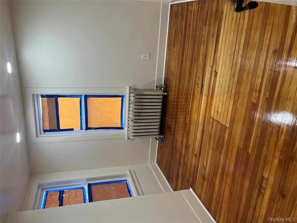 149 West Kingsbridge Road, Unit 2 Mount Vernon, NY 10550 - Photo 18 of 34