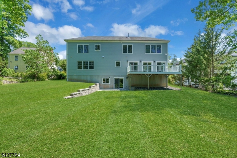 16 Exeter Road Short Hills, NJ 07078 - Photo 46 of 49