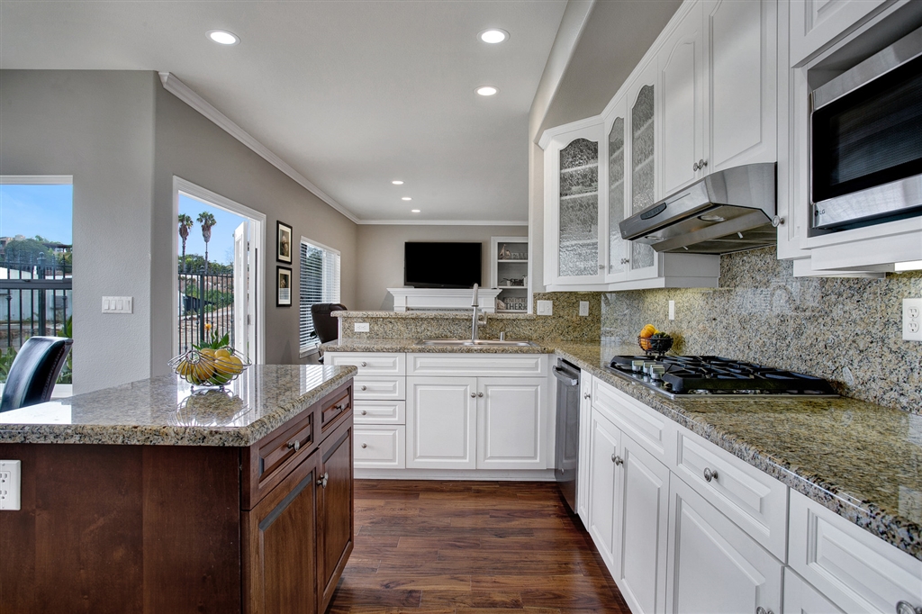 1398 Nightshade Road Carlsbad, CA 92011 - Photo 10 of 24