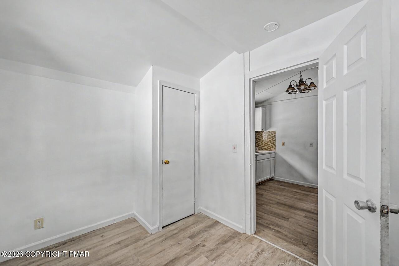 108 Mink Lane Bushkill, PA 18324 - Photo 19 of 40 108 Mink Ln 16 Large