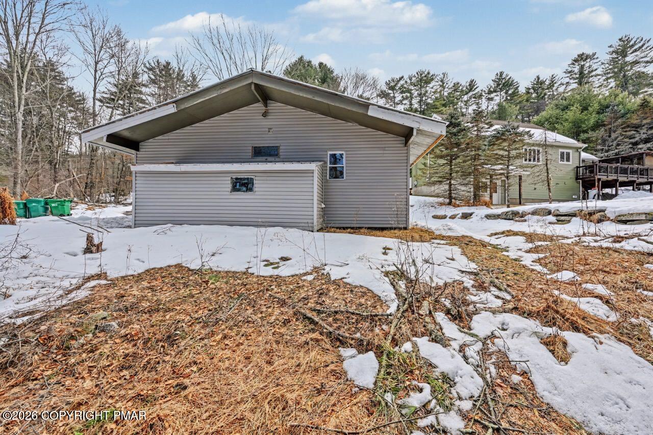 108 Mink Lane Bushkill, PA 18324 - Photo 35 of 40 108 Mink Ln 32 Large