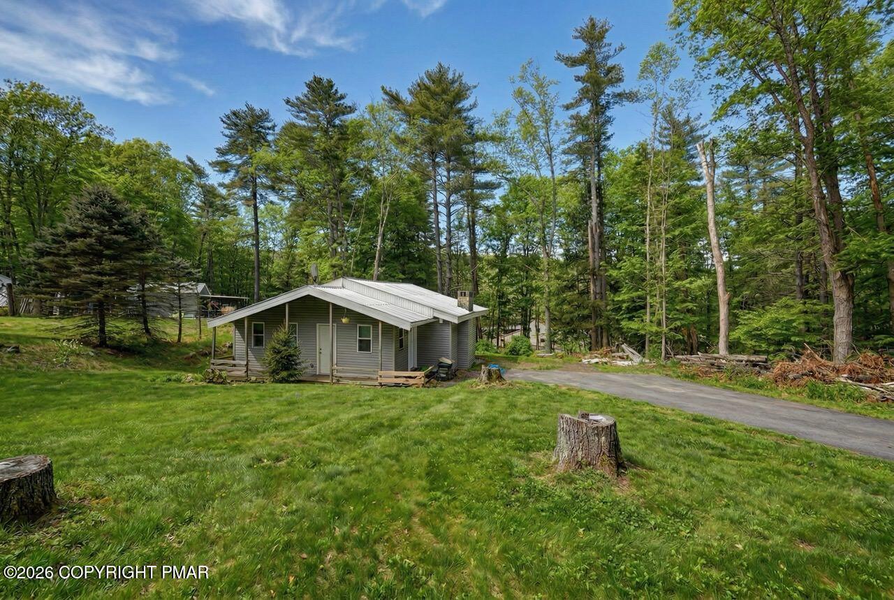 108 Mink Lane Bushkill, PA 18324 - Photo 38 of 40 108 Mink Ln 01 Spring Large