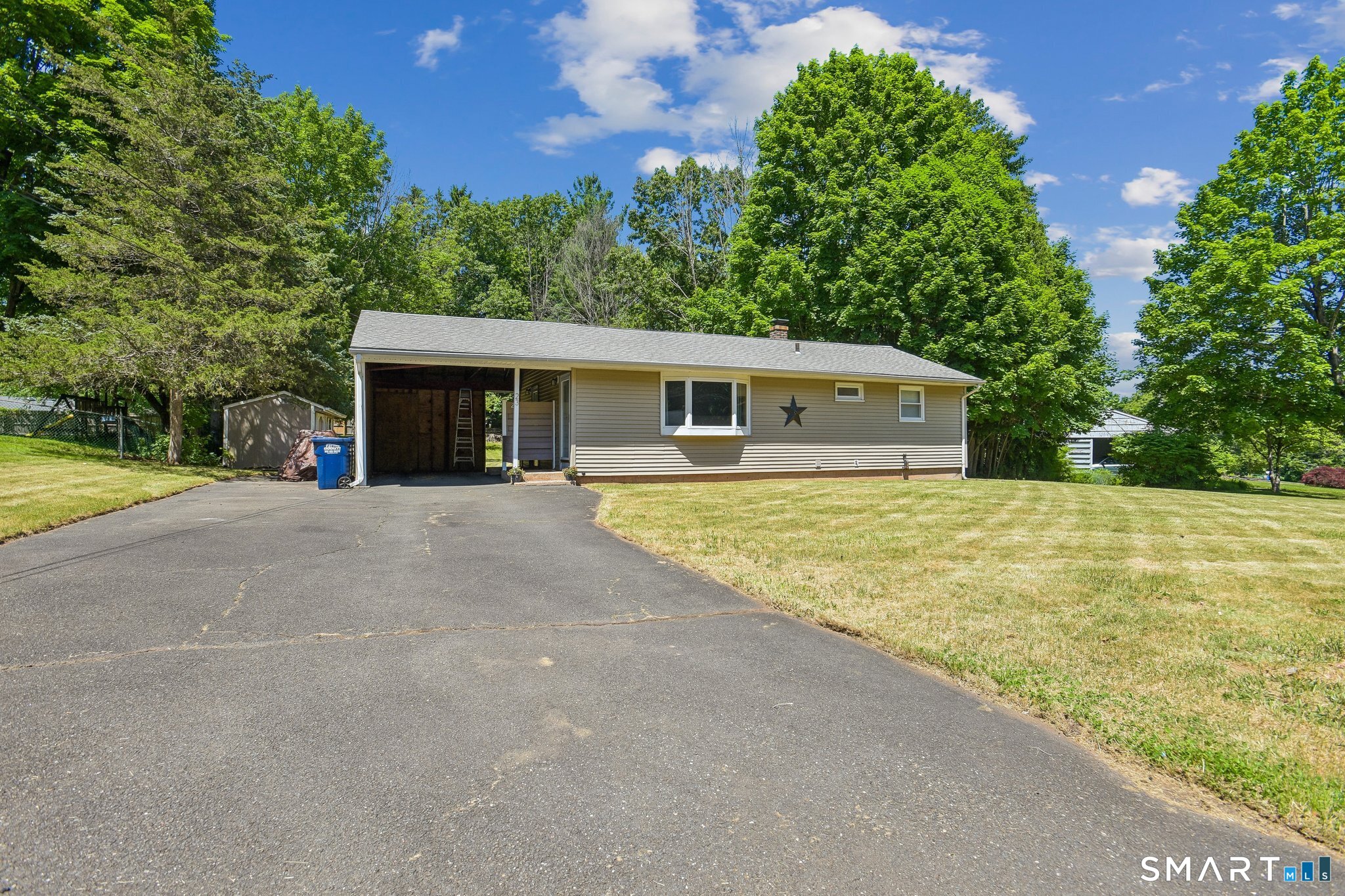 23 Ridgecrest Road Wallingford, CT 06492 - Photo 1 of 25