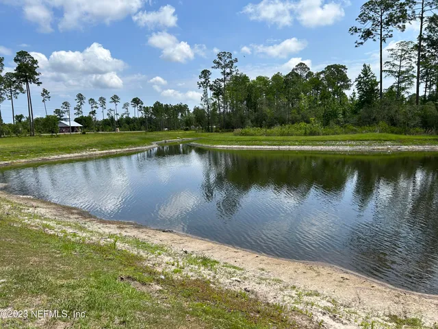 $2,000 | 75510 Harvester Street, Yulee, FL 32097