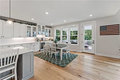 $1,090,000 | 125 Abigail Drive, Mars, PA 16046