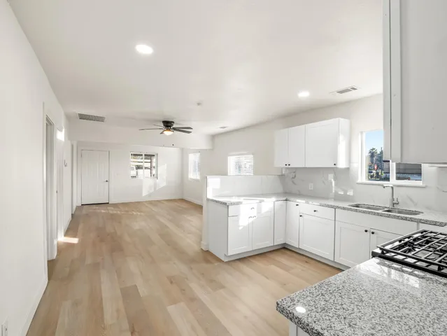 $305,000 | 1628 South Hazelwood Boulevard, Fresno, CA 93702