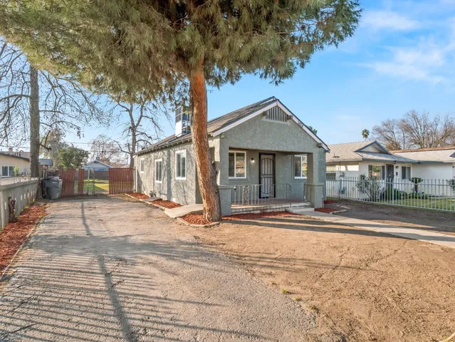 $305,000 | 1628 South Hazelwood Boulevard, Fresno, CA 93702