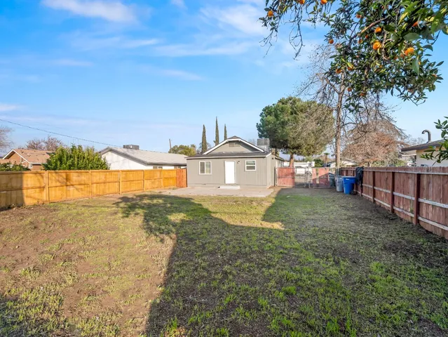 $305,000 | 1628 South Hazelwood Boulevard, Fresno, CA 93702