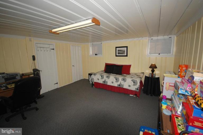 3719 Clarinth Road Baltimore, MD 21215 - Photo 9 of 10 Recreation Room