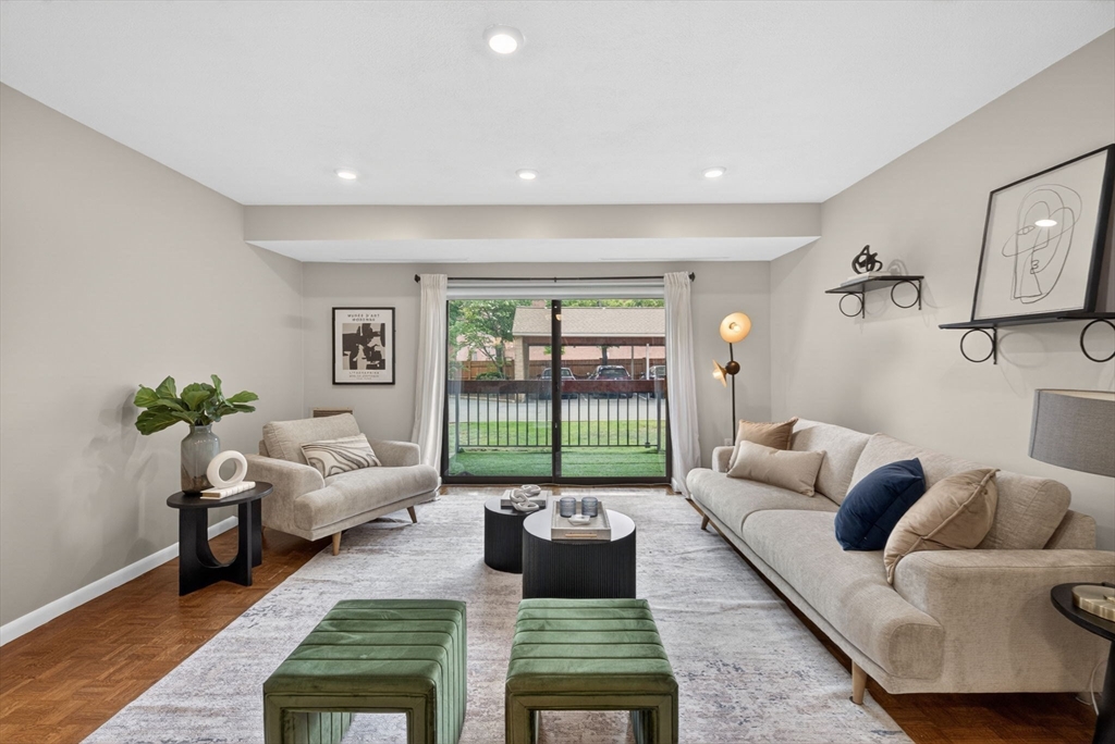 41 Centre Street, Unit 106 Brookline, MA 02446 - Photo 4 of 20