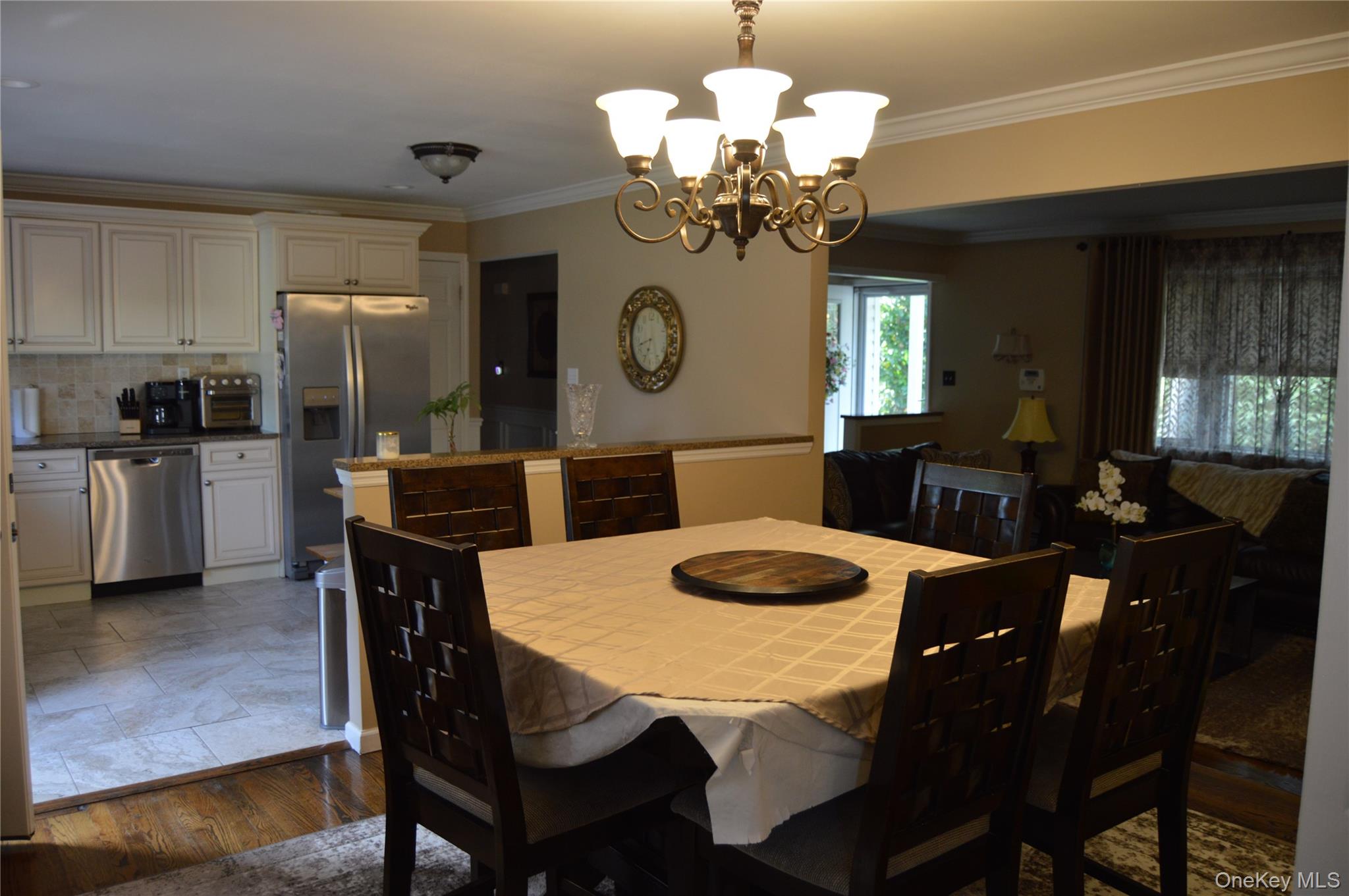 26 Nelson Road Selden, NY 11784 - Photo 10 of 32 Gallery Image 10