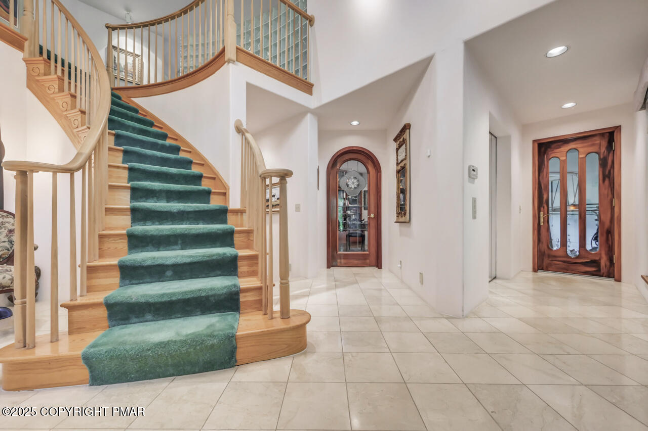 6696 Cherry Valley Road Stroudsburg, PA 18360 - Photo 38 of 97 Foyer Arched Office Access
