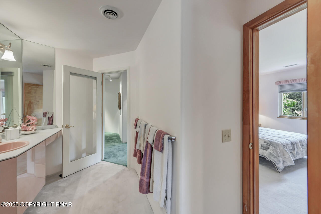 6696 Cherry Valley Road Stroudsburg, PA 18360 - Photo 65 of 97 Full Bath w Hall & Bed #3 Access