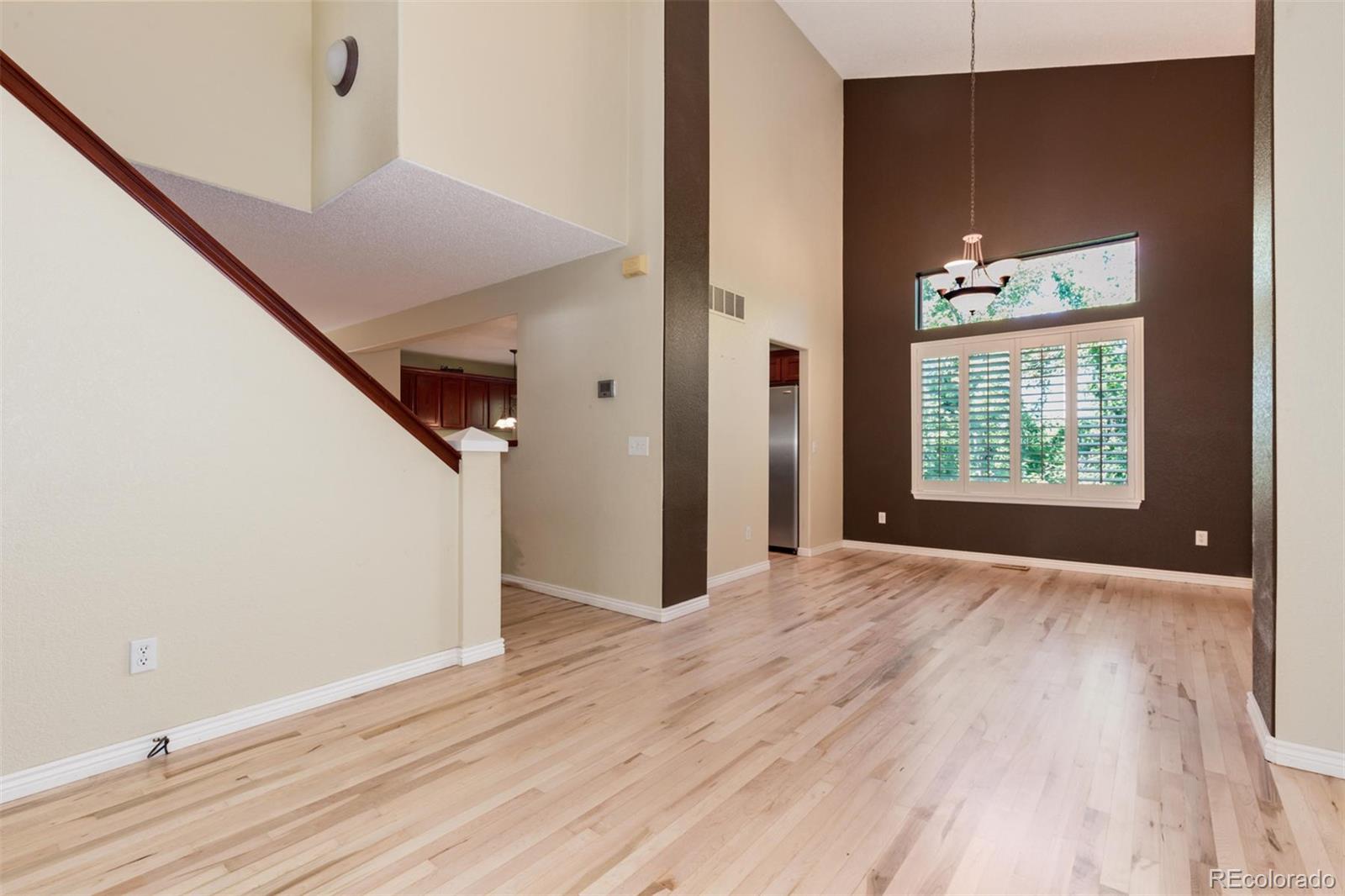 2259 Hyacinth Road Highlands Ranch, CO 80129 - Photo 4 of 25 Gallery Image 4