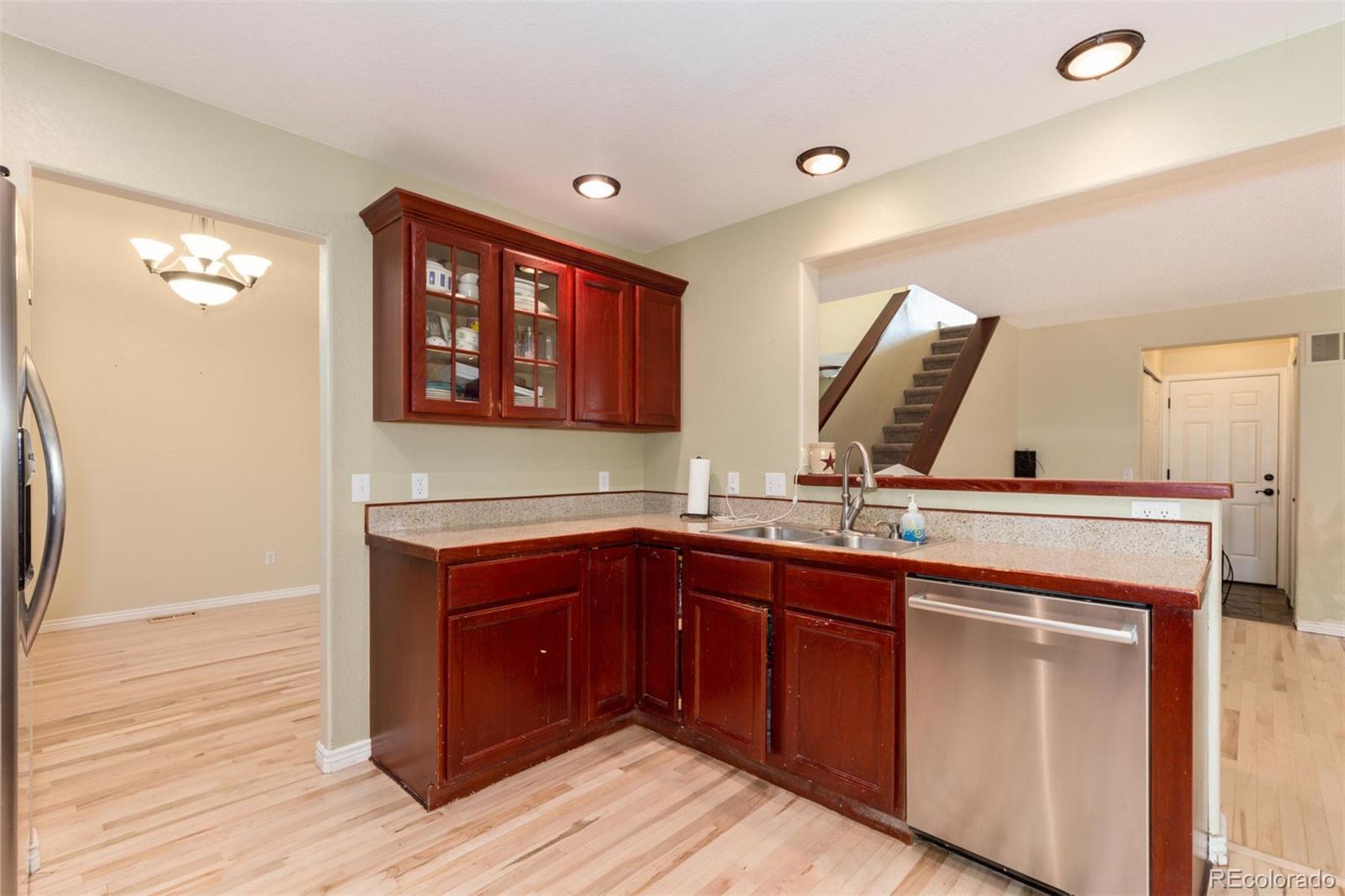 2259 Hyacinth Road Highlands Ranch, CO 80129 - Photo 6 of 25 Gallery Image 6