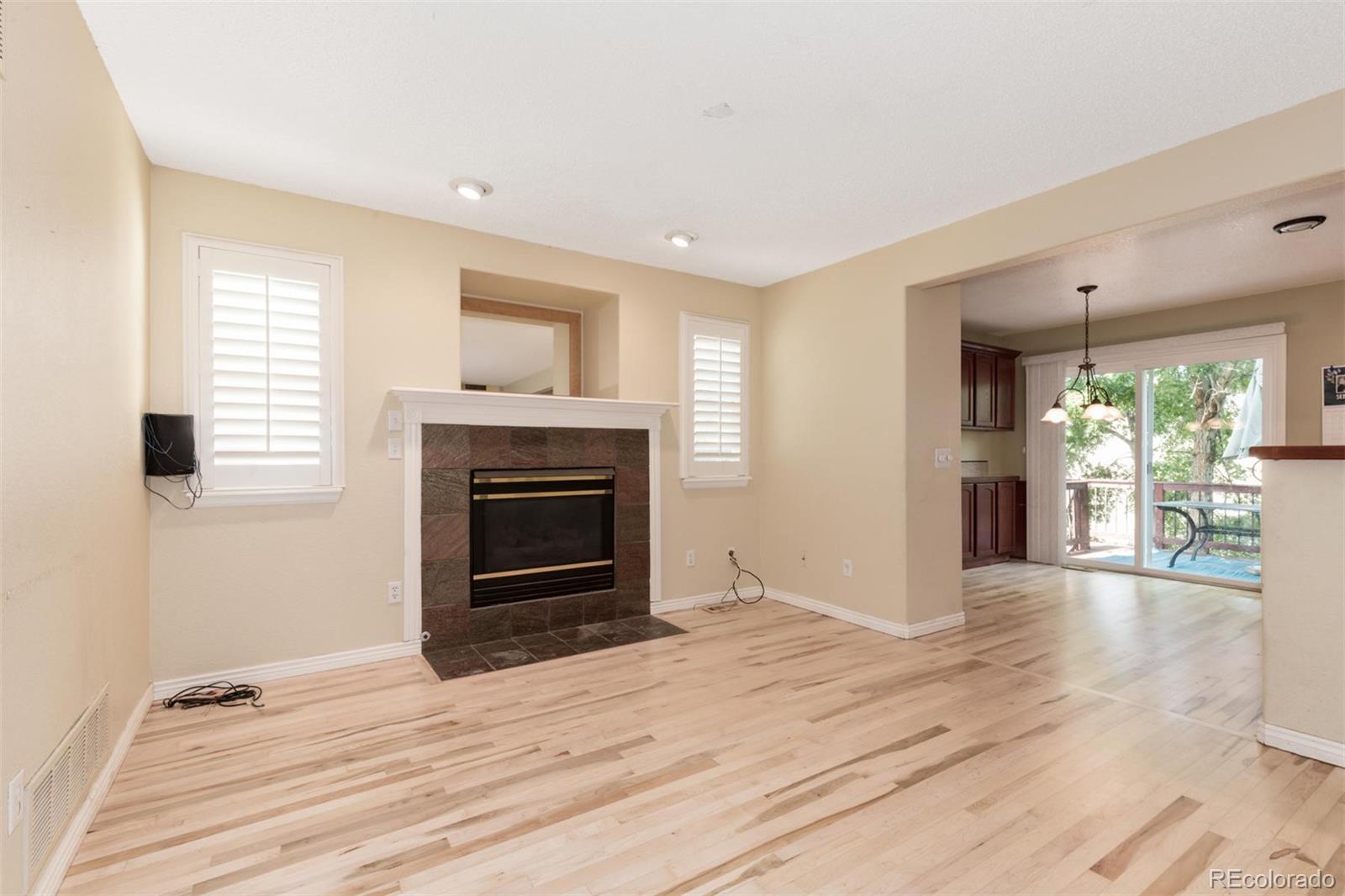 2259 Hyacinth Road Highlands Ranch, CO 80129 - Photo 10 of 25 Gallery Image 10