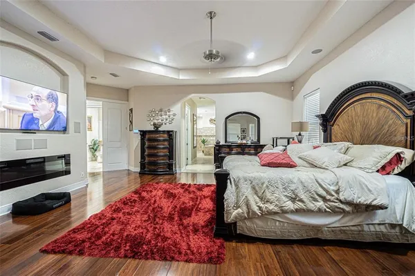 $895,000 | 13102 Done Groven Drive, Dover, FL 33527