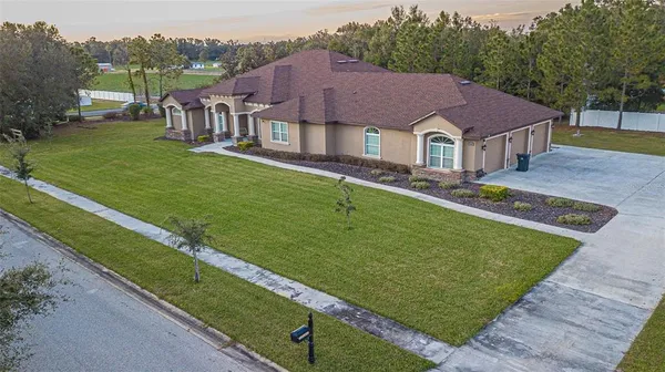 $895,000 | 13102 Done Groven Drive, Dover, FL 33527
