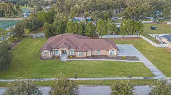 $895,000 | 13102 Done Groven Drive, Dover, FL 33527