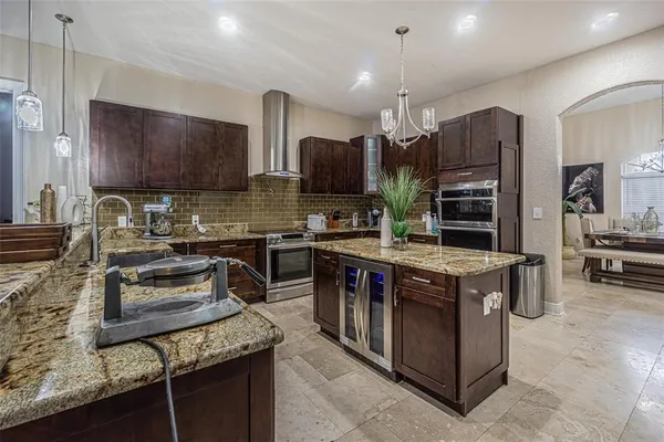 $895,000 | 13102 Done Groven Drive, Dover, FL 33527