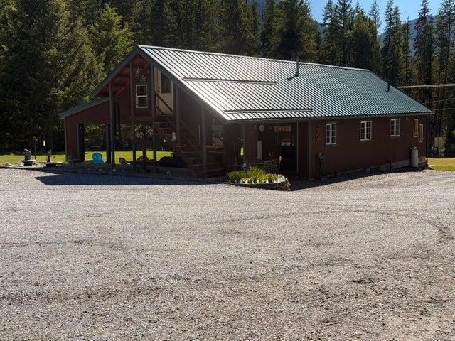 3192 Black Canyon Road Colville, WA 99114 - Photo 2 of 31 Gallery Image 2