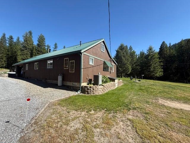 3192 Black Canyon Road Colville, WA 99114 - Photo 3 of 31 Gallery Image 3
