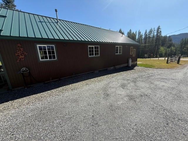 3192 Black Canyon Road Colville, WA 99114 - Photo 8 of 31 Gallery Image 8
