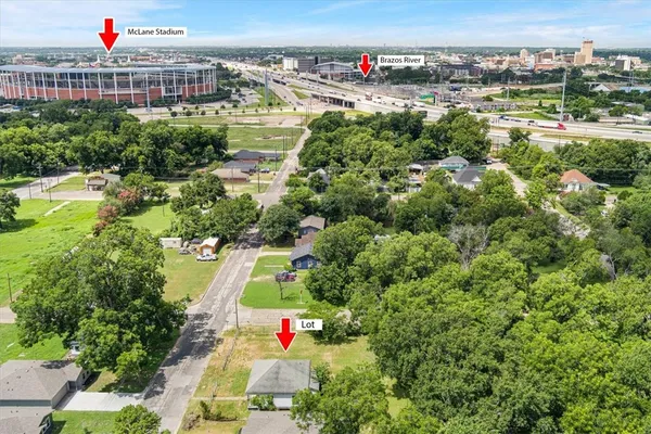 $50,000 | 1000 East Calhoun Avenue, Waco, TX 76704