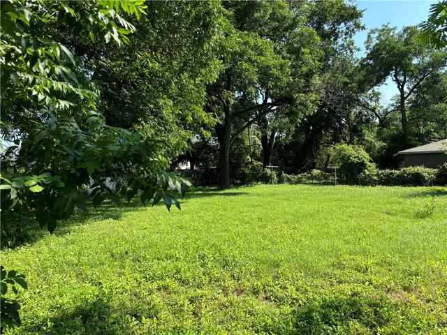 $50,000 | 1000 East Calhoun Avenue, Waco, TX 76704
