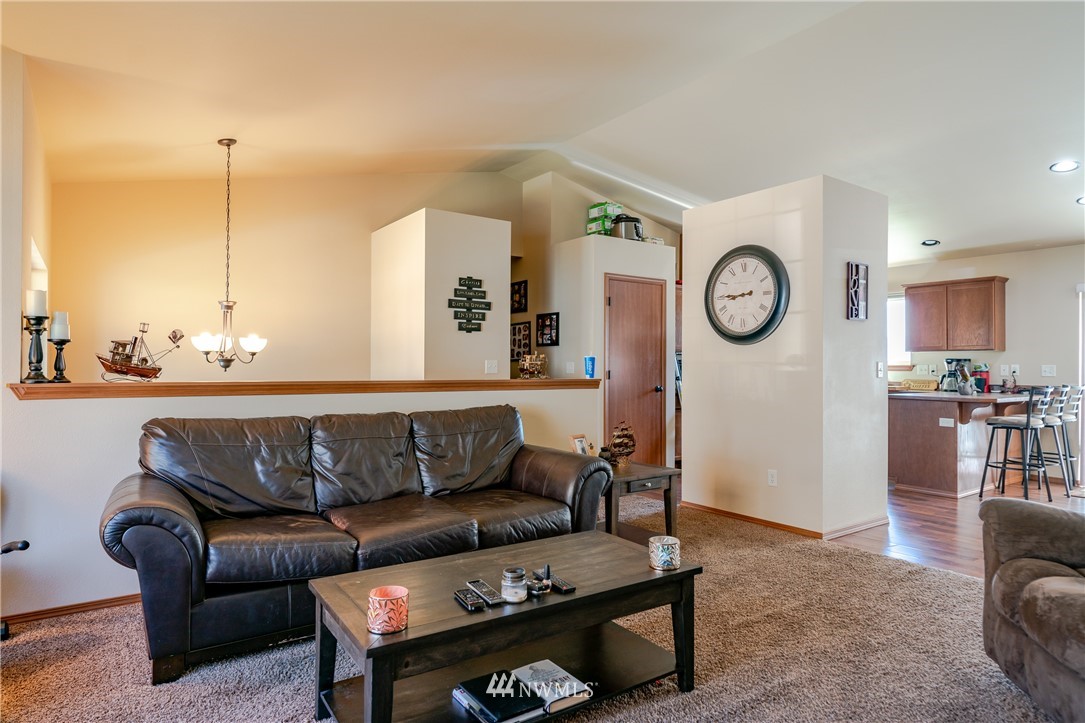 2150 Citation Loop Wenatchee, WA 98801 - Photo 4 of 25 Gallery Image 4