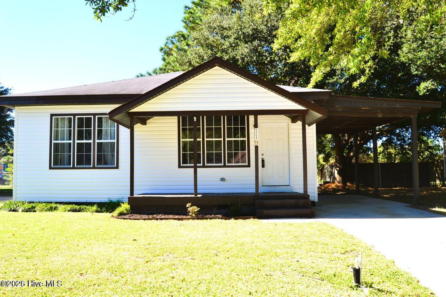 119 Preston Road Jacksonville, NC 28540 - Photo 3 of 23 3