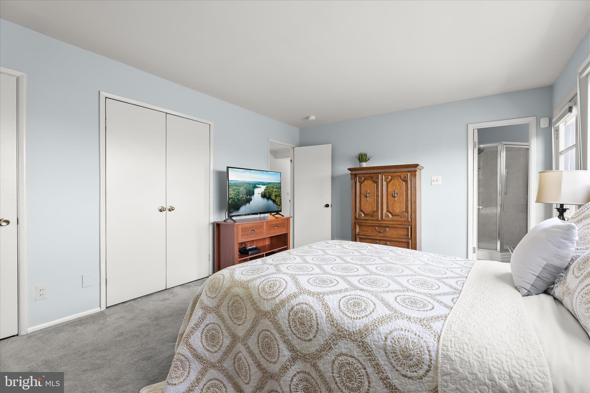 3416 Manor Hill Road Pikesville, MD 21208 - Photo 29 of 68 Primary Bedroom