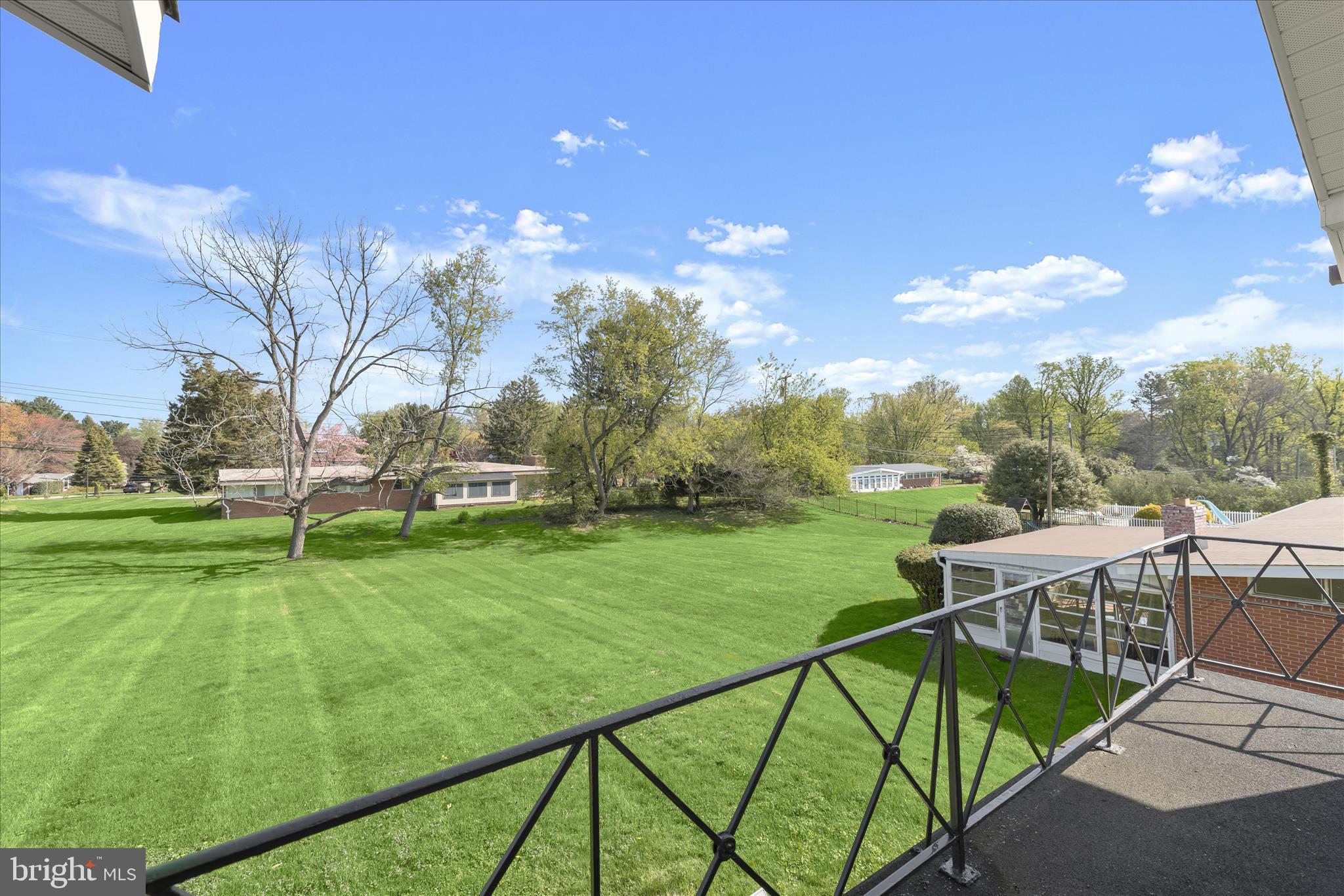 3416 Manor Hill Road Pikesville, MD 21208 - Photo 32 of 68 Balcony