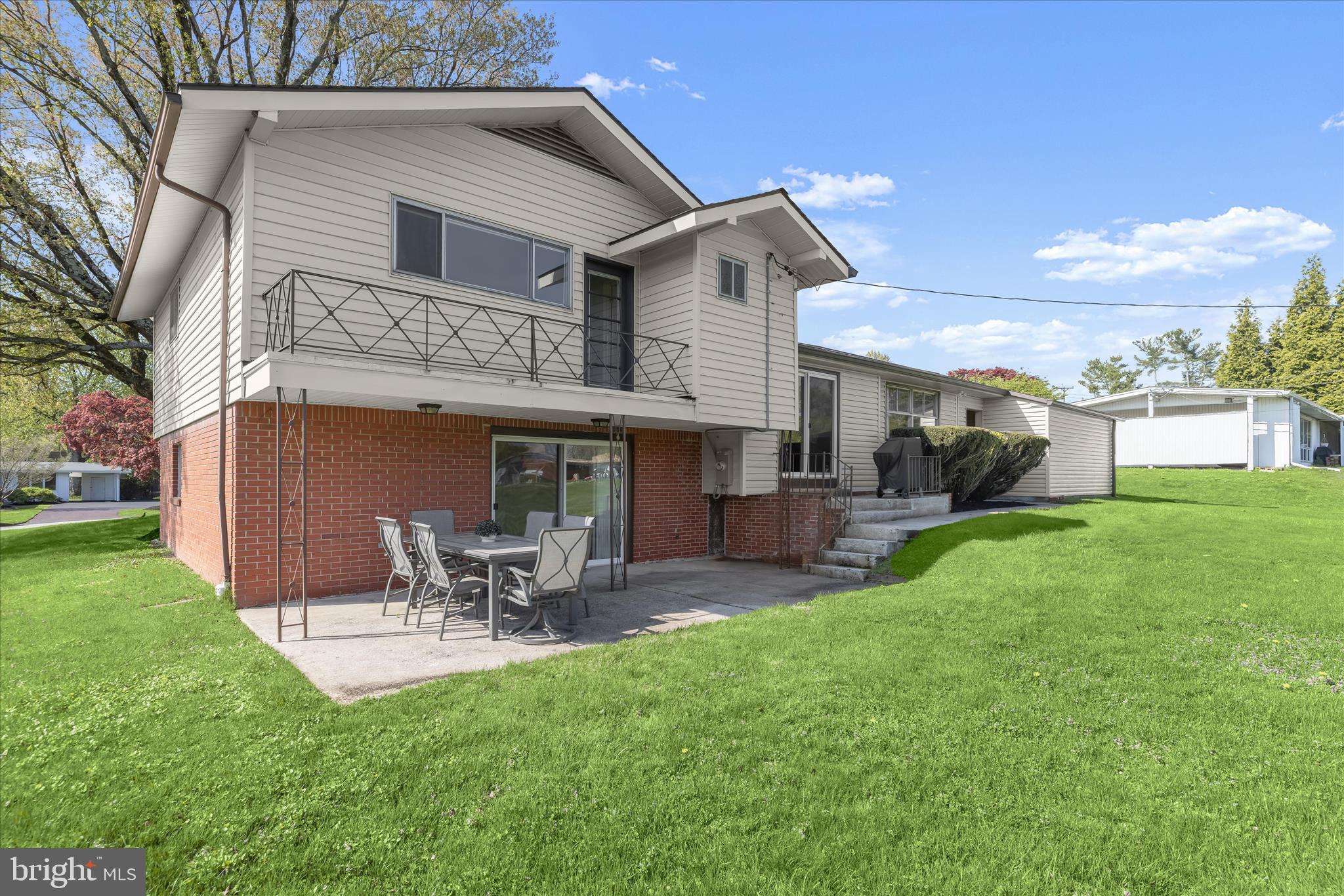 3416 Manor Hill Road Pikesville, MD 21208 - Photo 56 of 68 Rear