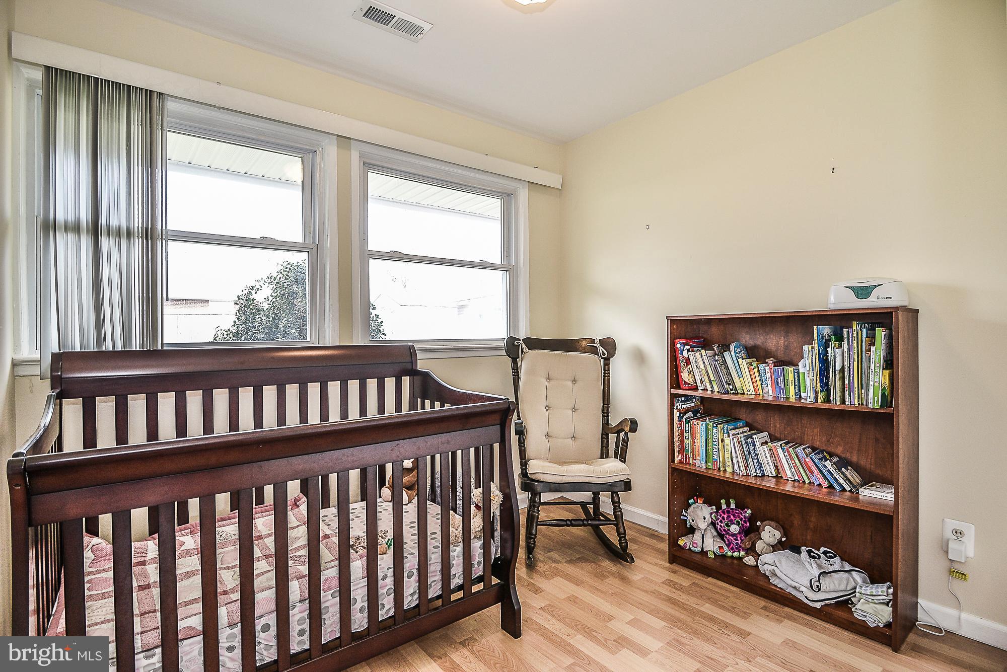 5404 Montgomery Street Springfield, VA 22151 - Photo 19 of 29 Bedroom #3