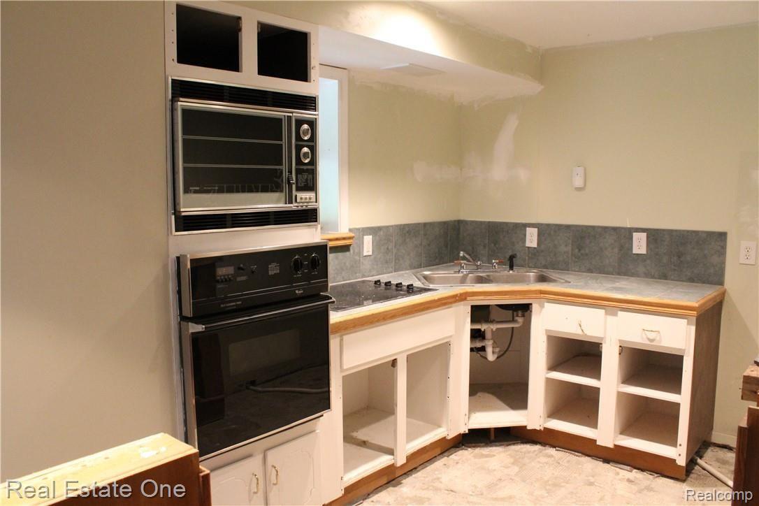 2389 Byron Road Howell, MI 48855 - Photo 50 of 70 IMG_0505.JPG