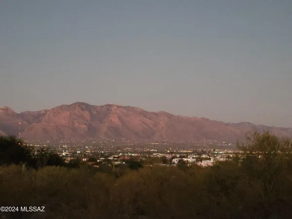 $229,000 | 2929 North Sunrock Lane, Tucson, AZ 85745