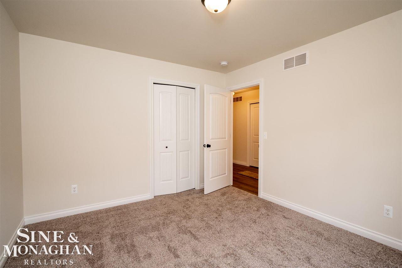 6313 High Road Algonac, MI 48001 - Photo 13 of 52