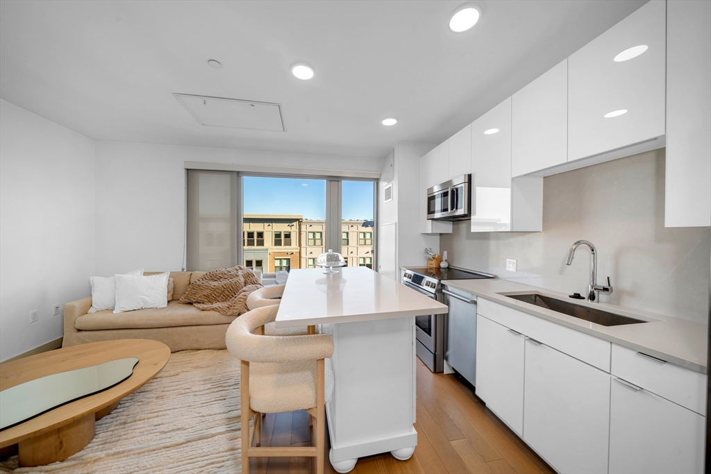 45 Lewis Street, Unit 502 Boston, MA 02128 - Photo 4 of 20