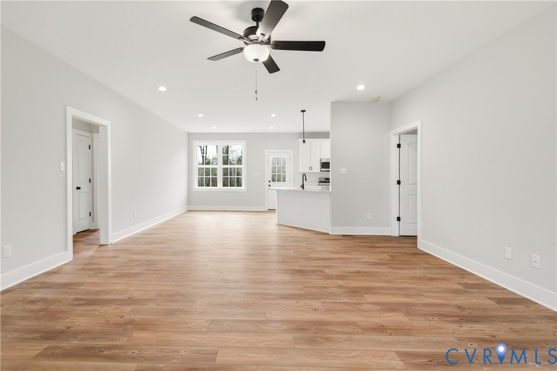 3741 Jefferson Landing Road Powhatan, VA 23139 - Photo 4 of 41