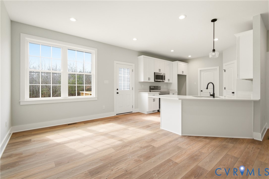 3741 Jefferson Landing Road Powhatan, VA 23139 - Photo 7 of 41