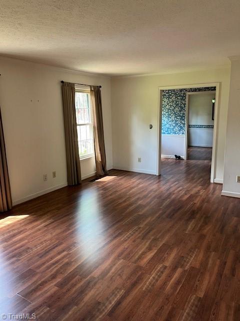 7000 Bridgewood Road Clemmons, NC 27012 - Photo 3 of 8 Living Room