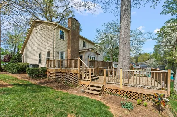 $439,000 | 7000 Bridgewood Road, Clemmons, NC 27012