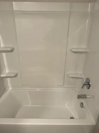 $1,695 | 100 Village Green Drive, Adairsville, GA 30103