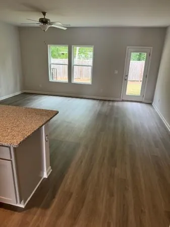 $1,695 | 100 Village Green Drive, Adairsville, GA 30103